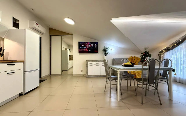 Апартаменты №9 Люкс на мансардном этаже