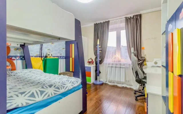 Roskoshnaya V Kaliningrade Flat