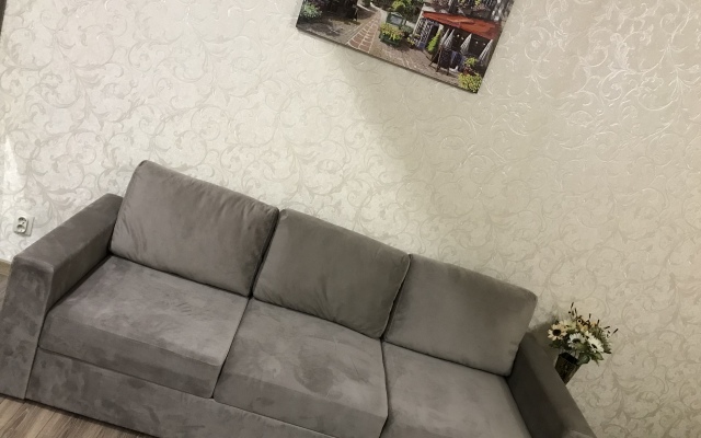Studiya V Novostroyke Na Pervom Etazhe Apartments