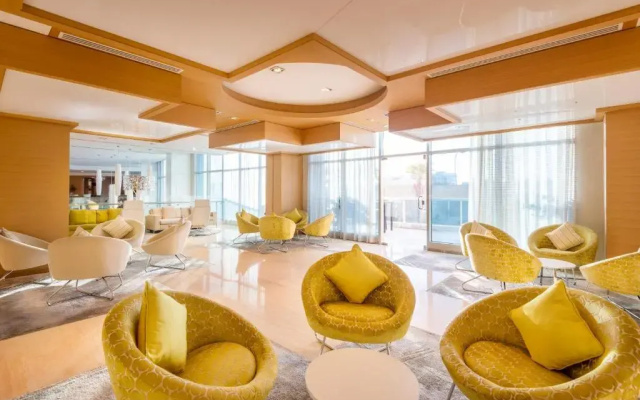 Отель Holiday Inn Muscat Al Seeb by IHG