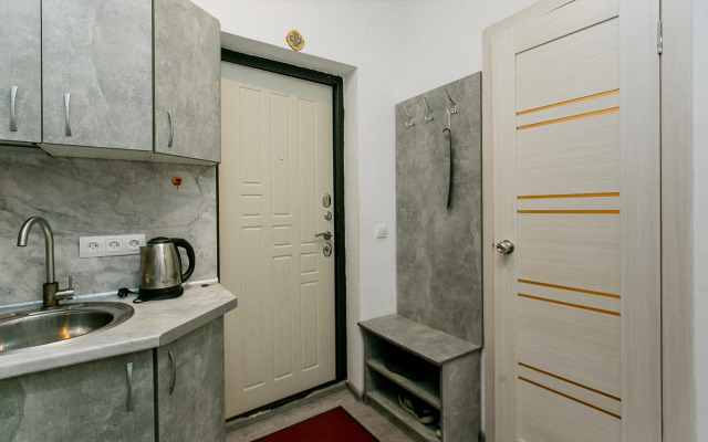 Lazurnaya Dolina 85b Flat