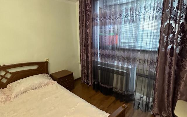 Квартира у моря 2-х комнатная рядом с набережной