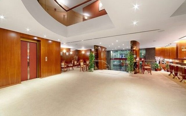 Hotel Duke Romana