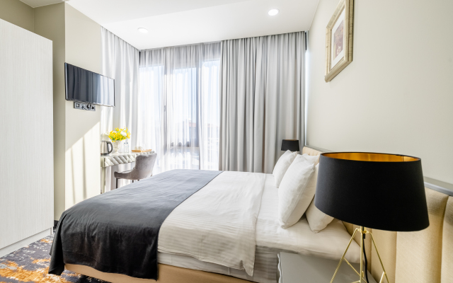 Brosse Garden Hotel