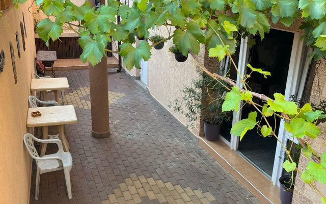 Anastasia Guest House