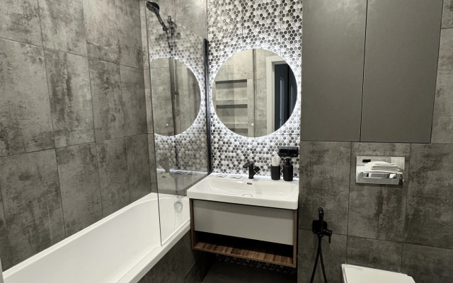 Апартаменты Двухкомнатные на Строителей 60/4