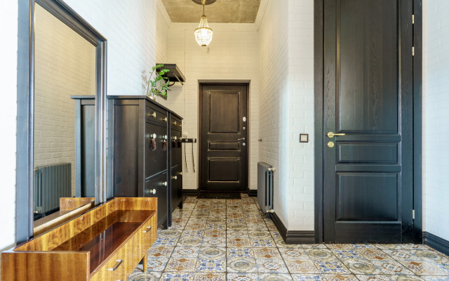 Апартаменты ApartMari Шикарные 4-комнатные апартаменты Лофт в центре