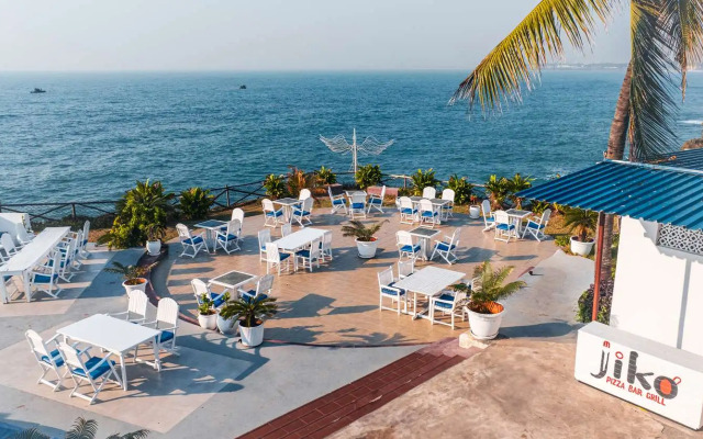 Golden Tulip Dar Es Salaam Hotel