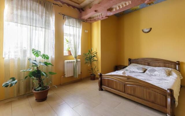 Отель Обишир