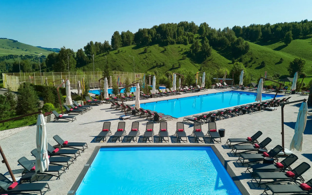 Altay Pelas Chalet