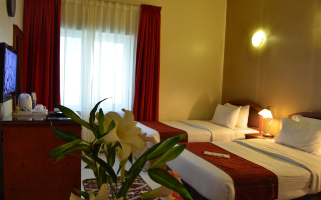 Nejoum Al Emarate Hotel