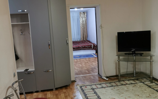 2-K v Tsentre Flat