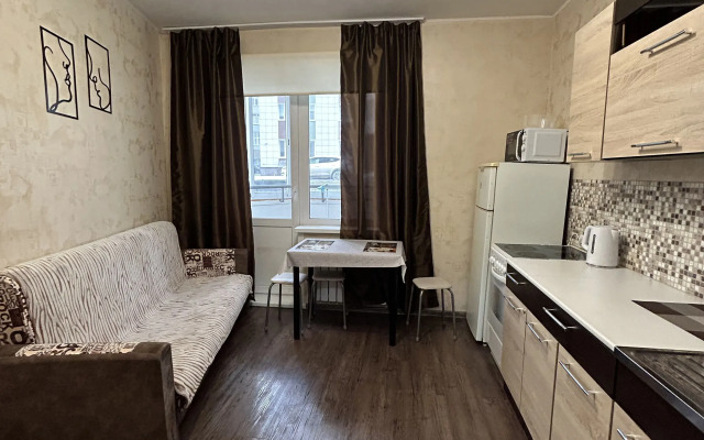 Na Naberezhnoy 122/4 Apartments