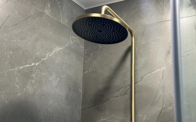 Квартира "Эленика" в Махачкале с видом на озеро и мечеть