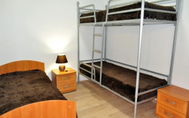 Квартира двуxкoмнатнaя в доме - памятник архитектуры