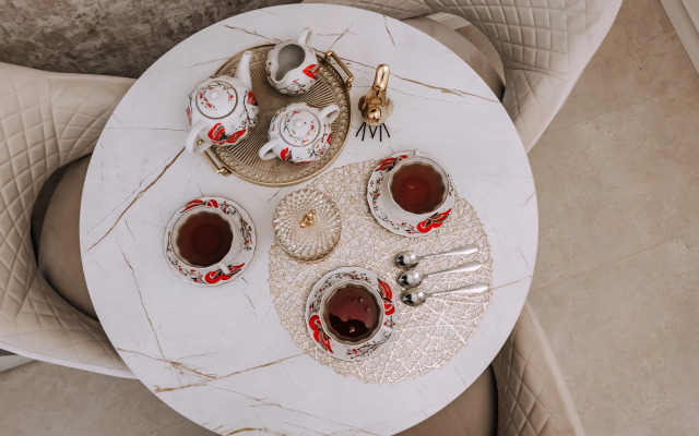 Апартаменты Urban Кот Gold