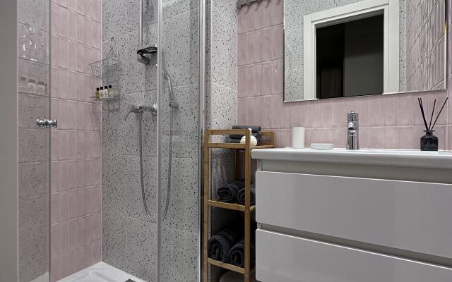 Апартаменты Лахтинская 22