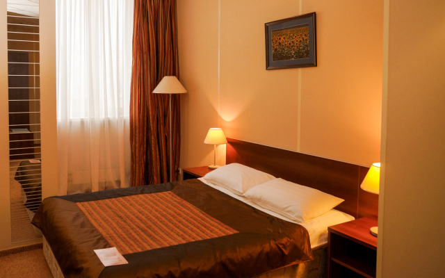 Parus Hotel