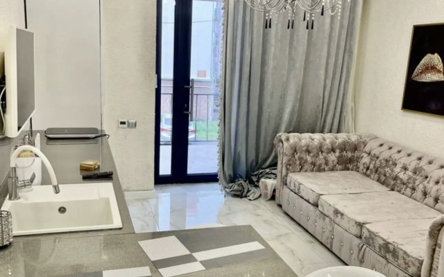 Квартира Очень красивая студия в центре