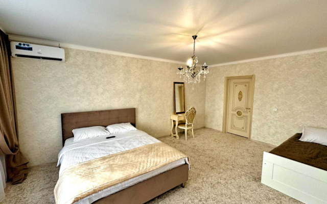 Khrustalny Sochi Apartments