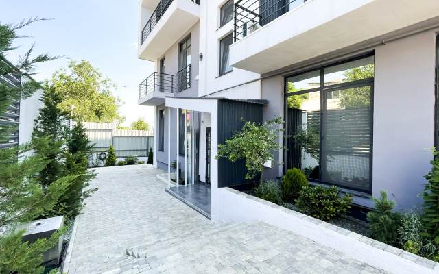 Barnhouse Apartments