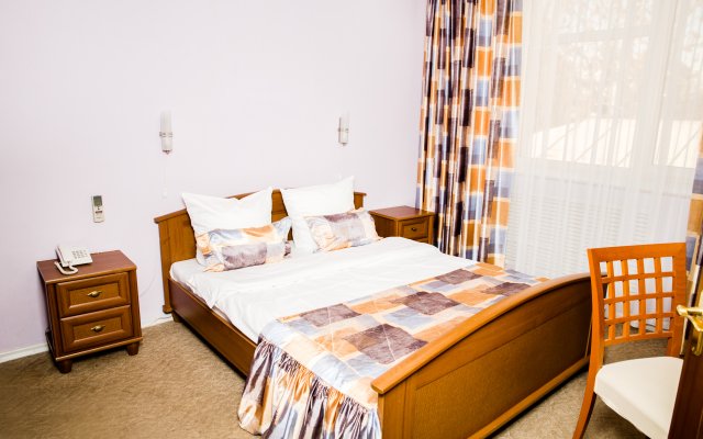 Yarotel Tsentr Hotel