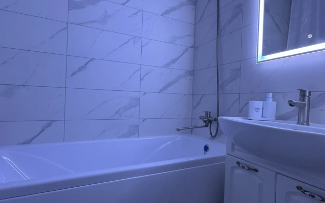 Квартира Новая Уютная