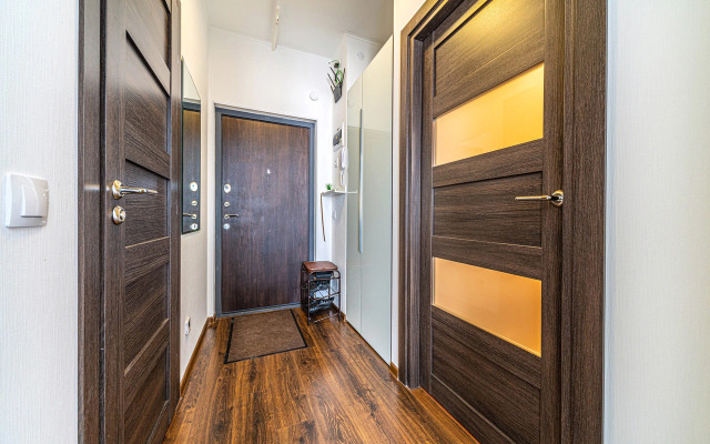 Квартира 2 евро на Торфяной дороге в Приморском районе у метро