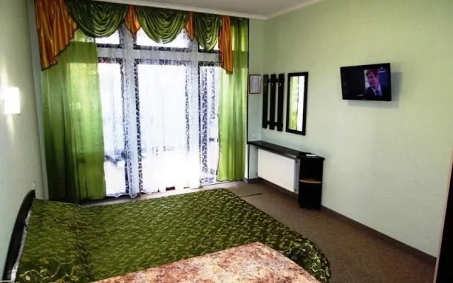 Shale U Morya Guest house