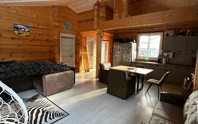 Частный Дом с баней в хвойном лесу на 20 сотках