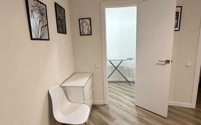 V Tihom Rayone Goroda Flat