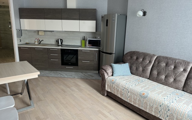 Апартаменты 3-комнатные Алые паруса