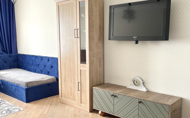 Two Room Apartment