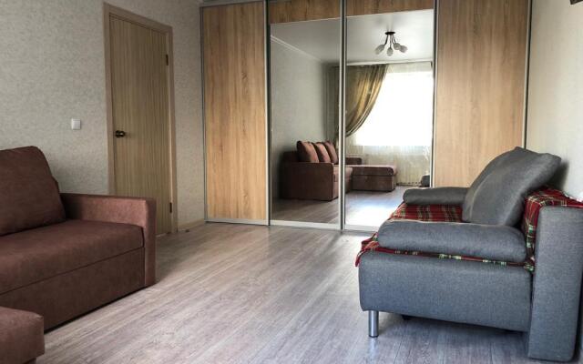 Na Alekseya Matveykina 4 Flat