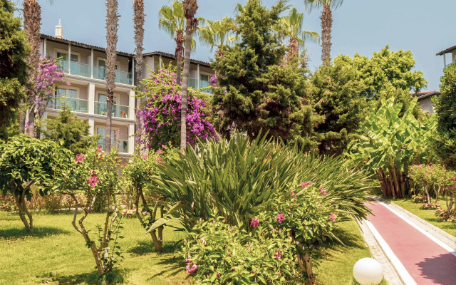 Sealife Buket Resort & Beach Hotel – All Inclusive