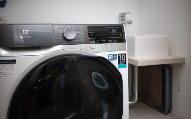 Апартаменты Три спальни с видом на море и озеро