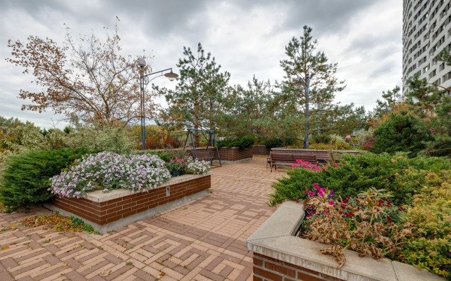 Happy People Na Ulitse Sosenskiy Stan Flat