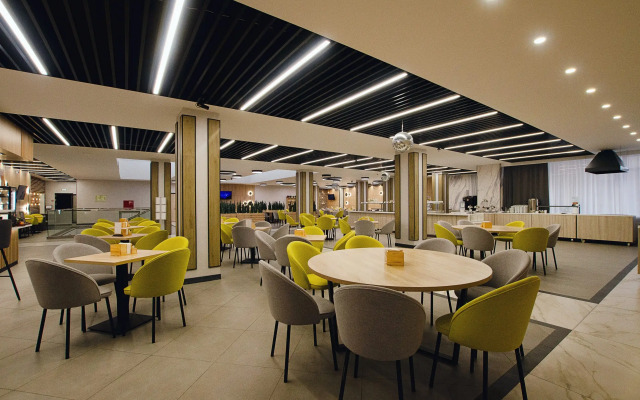 Отель Амакс Сафар