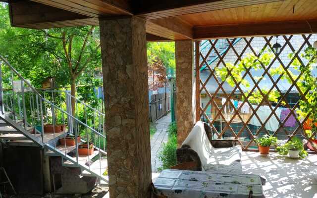 Гостевой дом на Халтурина 4