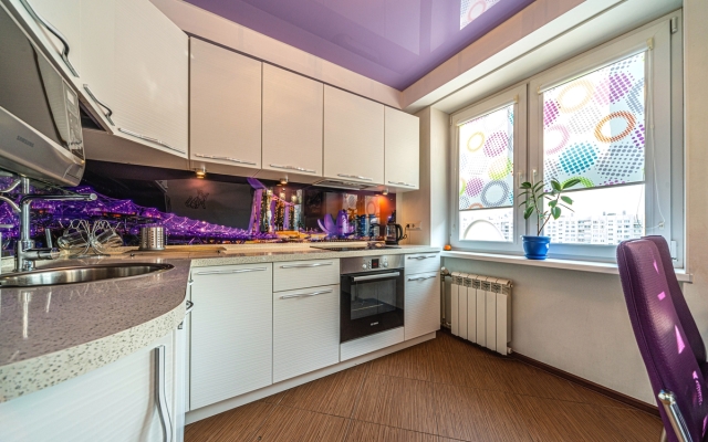 Квартира 3-евро на Долгоозерной улице в Приморском районе