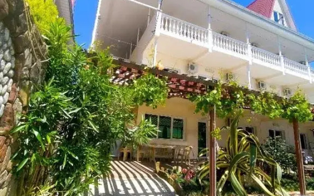 Agava Loo Guest House