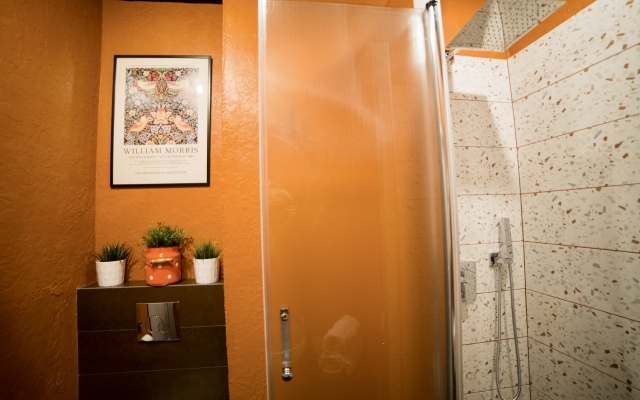 Culture 7 Apartment