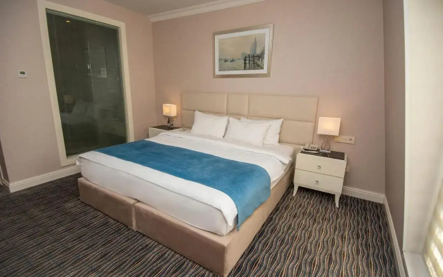 City Avenue Hotel