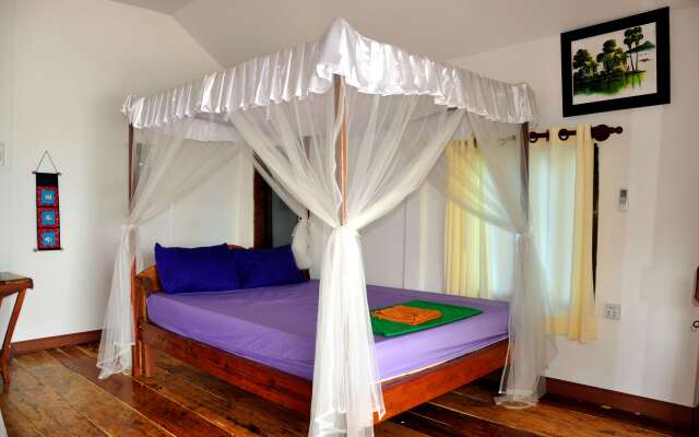 Ben white beach Bungalow
