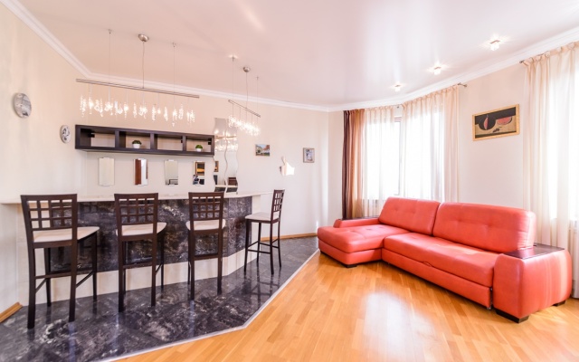 Na 5-m Voykovskom Apartments