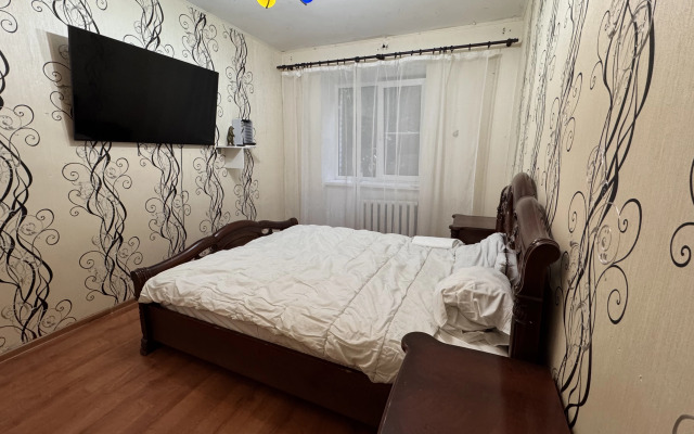 Квартира Двухкомнатная Кирова 6