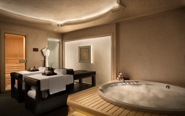 Lazzoni Hotel