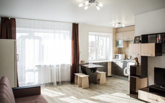 Na Lomonosova Apartments