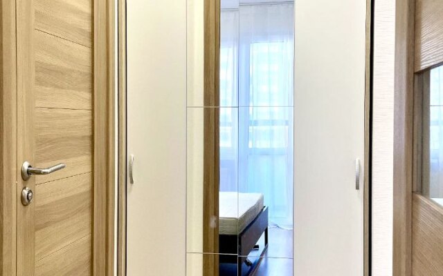 Апартаменты на Дыбенко 7к2