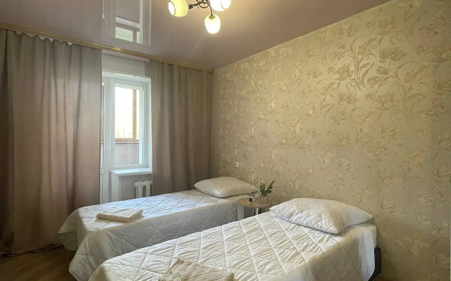 3-K. 70 M² 6 Krovatey Flat